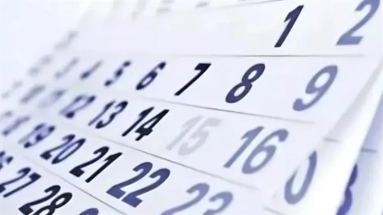 ترحيل العطلات الرسمية.. هل تتغير مواعيد إجازات منتصف الأسبوع في عام 2026؟